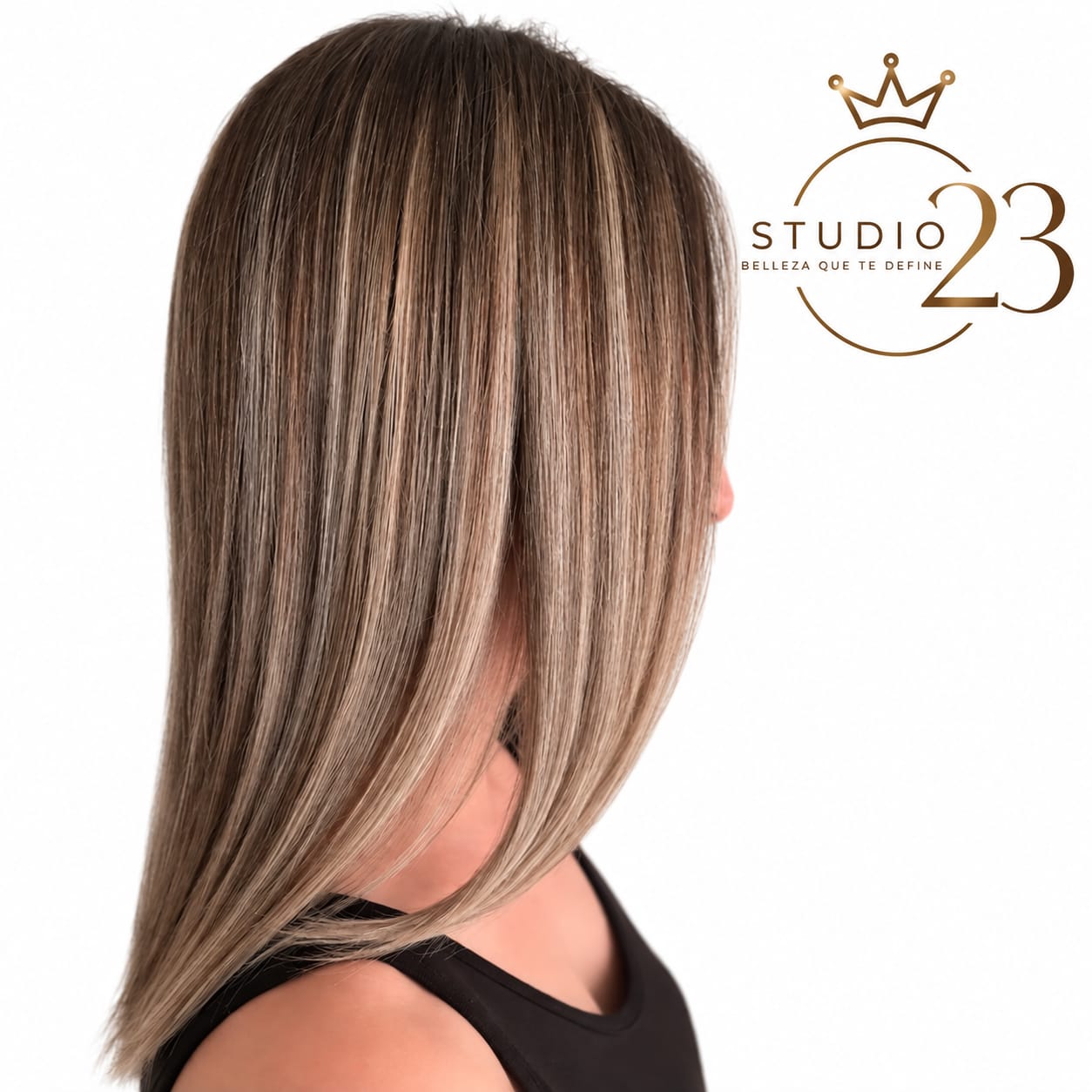 Color personalizado en tonos castaños con reflejos
